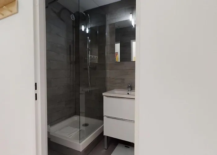 2 La Commanderie Апартаменти *